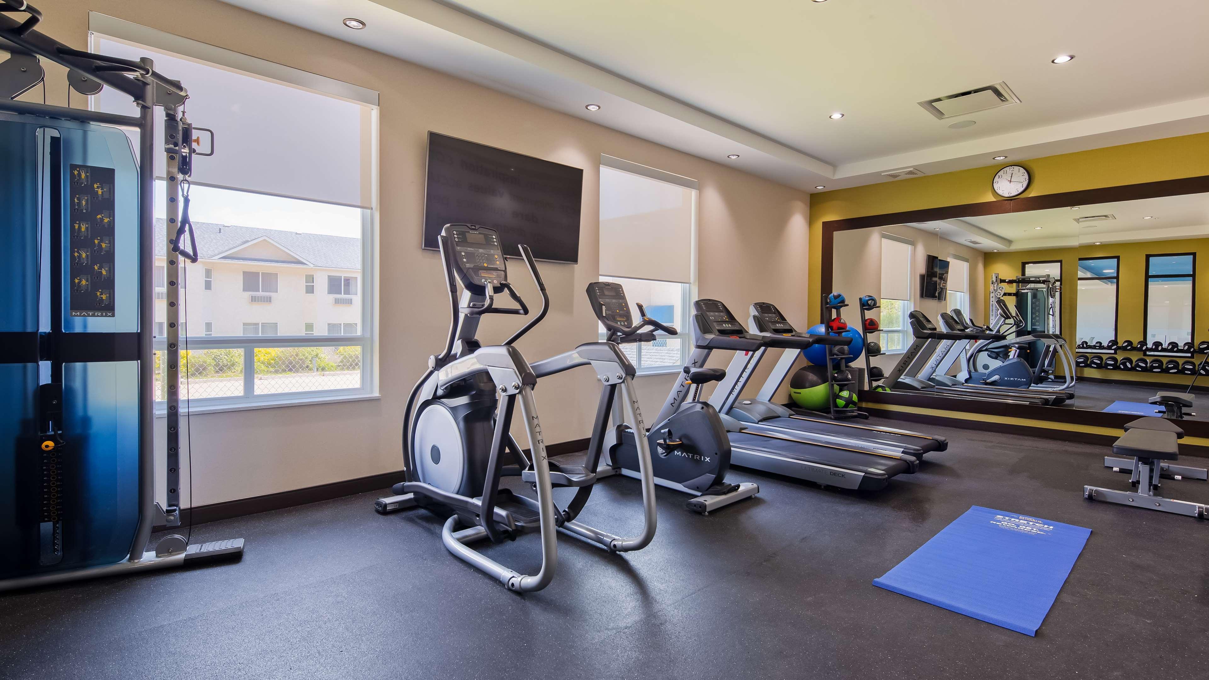 Best Western Plus Hinton Inn & Suites Εξωτερικό φωτογραφία