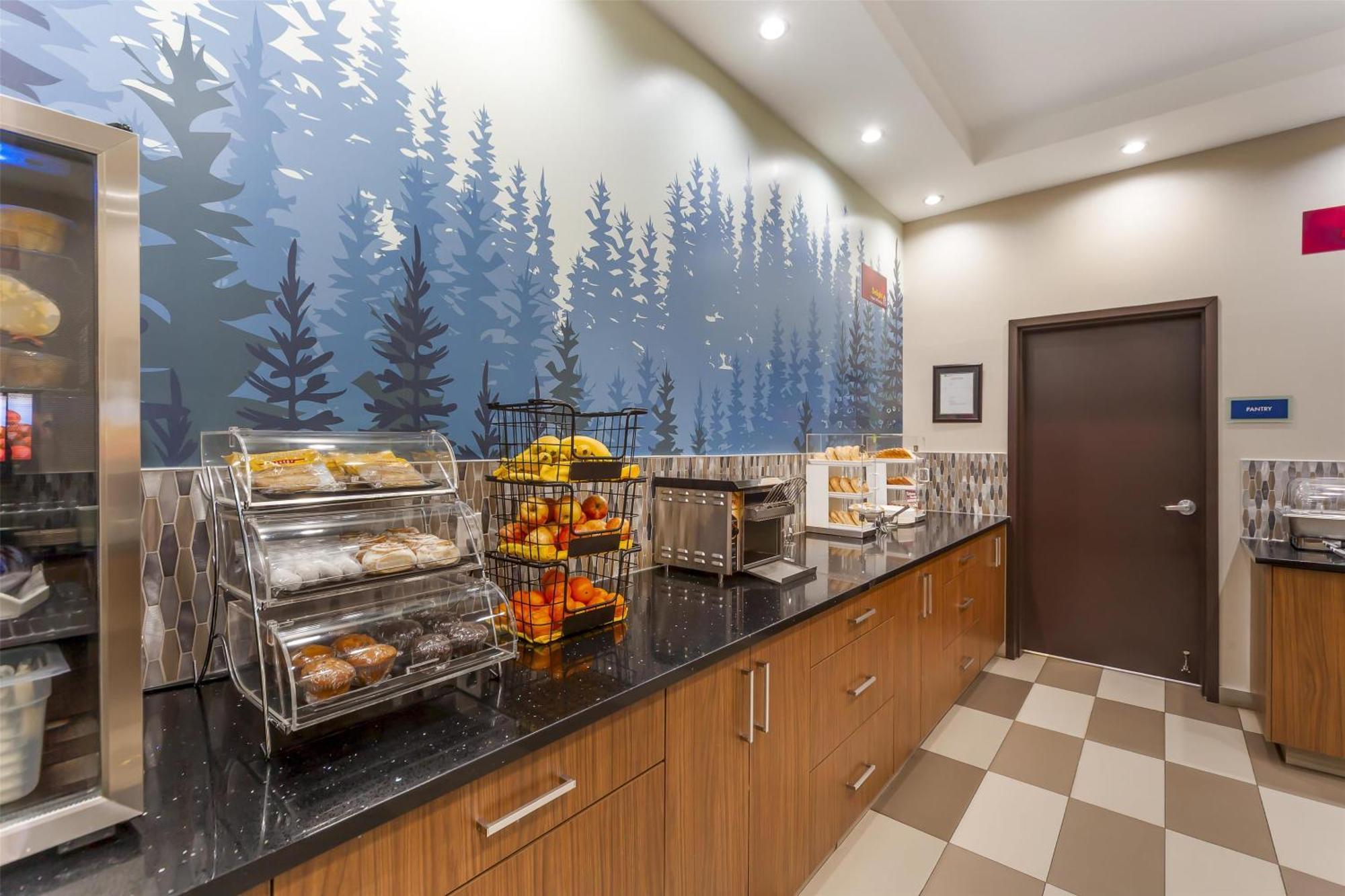 Best Western Plus Hinton Inn & Suites Εξωτερικό φωτογραφία