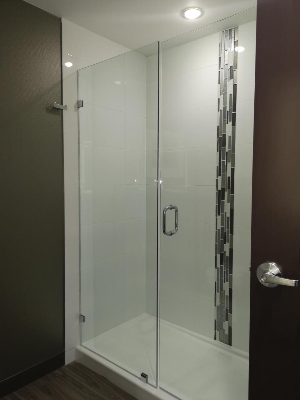 Best Western Plus Hinton Inn & Suites Εξωτερικό φωτογραφία